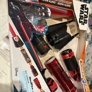 Star Wars Lightsaber Forge Kyber Core Dark Side Villains Pack, Red lightsabers